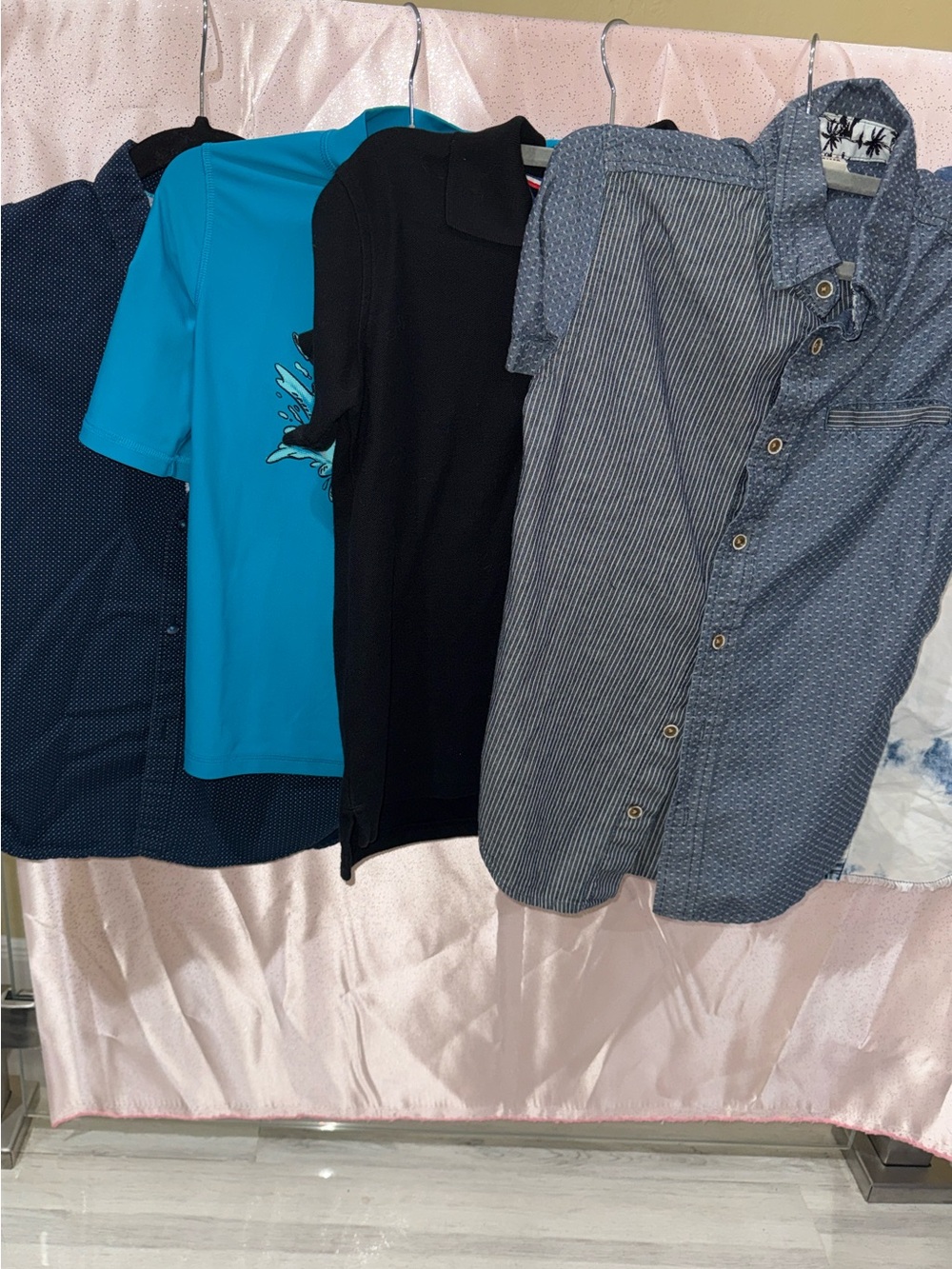 Kids Medium and 1 Large Boys Clothing Bundle – 5 Pieces